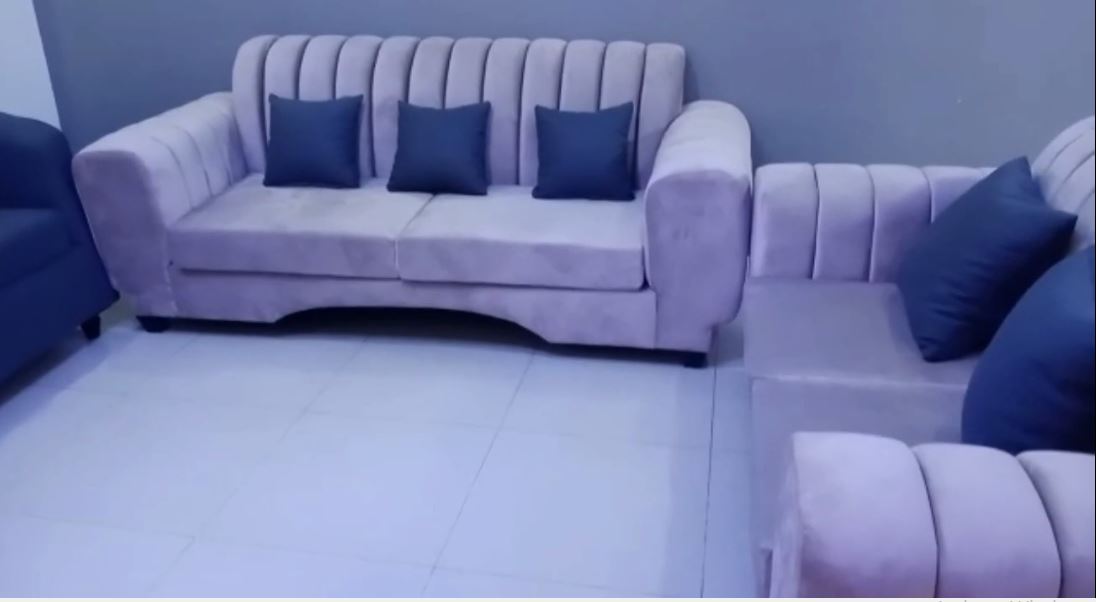 Stunning  Living room set on a cheap price